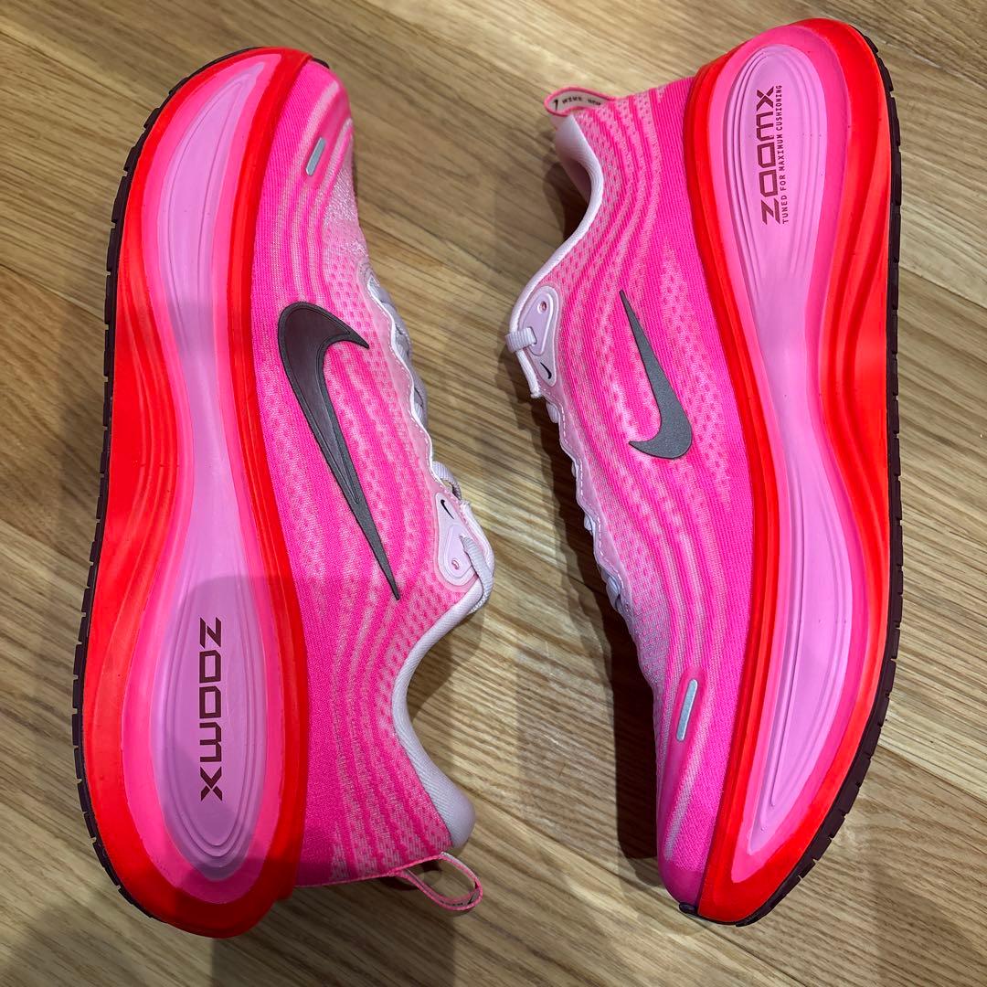 【ウィメンズ28.5cm(メンズ28cm)新品未使用】ナイキ ボメロプラス