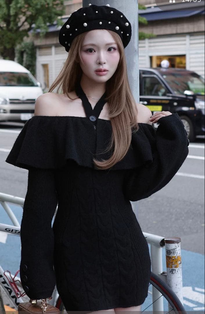 新品 未開封品 Darich ホルターデザインオフショルニットミニワンピース