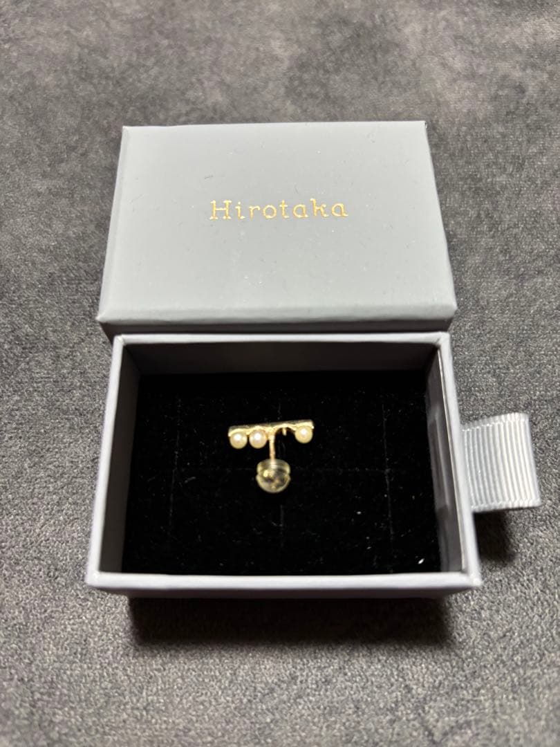 訳あり Hirotaka BELUGA アコヤパール ピアス