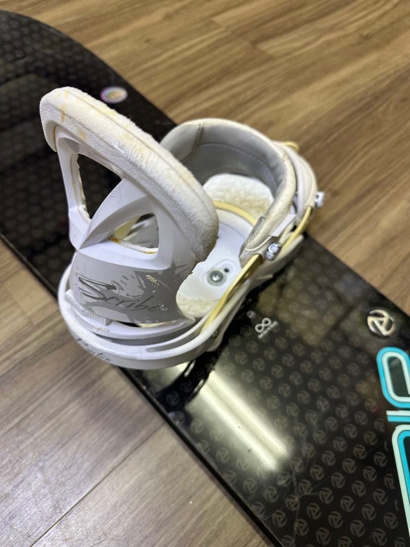 スノーボードBURTON153cm ビンディング BURTON レディースM