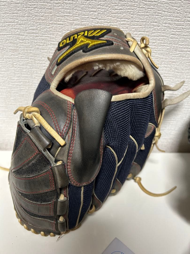 ミズノプロ オーダー硬式用 投手 （石川雅規モデル）