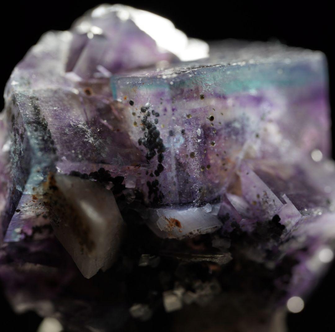 バイカラー ヤオガンシャン フローライト 鉱物標本 蛍石