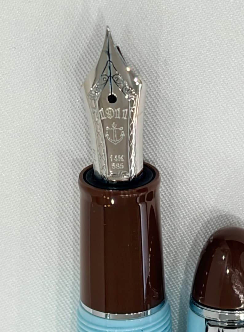 限定品　セーラー　万年筆　プロフィットスタンダード チョコミント　サンライズ貿易