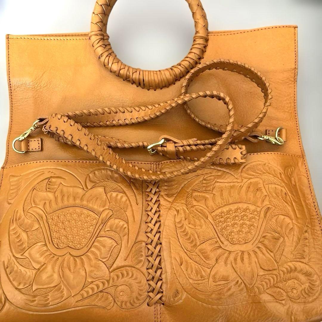 Carving Tribesレザー2wayショルダーバッグ 【ライトブラウン】