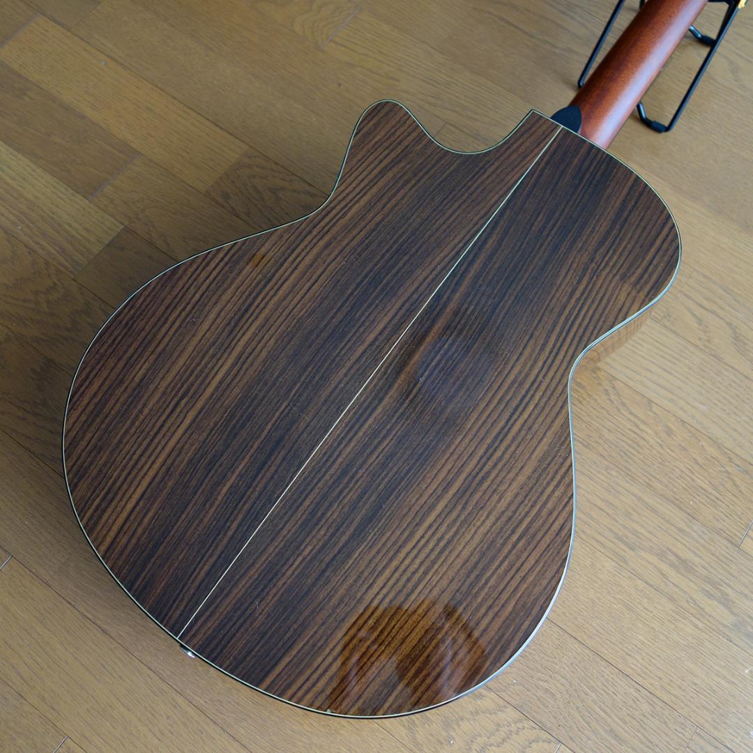 Ｆｕｒｃｈ　Ｇ２３－ＳＲＣＴ　２０１６年製　スカイソニックＰＵ