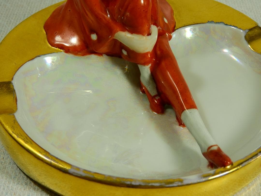 希少 デコレディ ハーレクイン クラウン ピエレッタ アッシュトレイNo.541