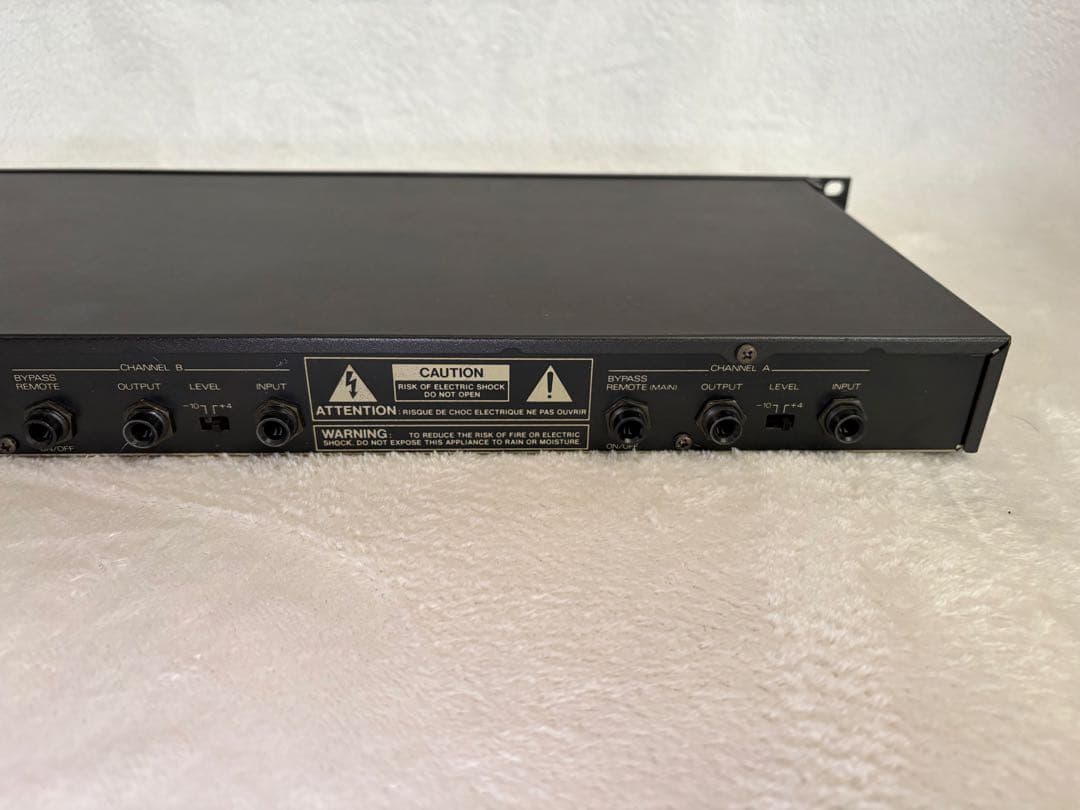 Roland E-215 GRAPHIC EQUALIZER イコライザー