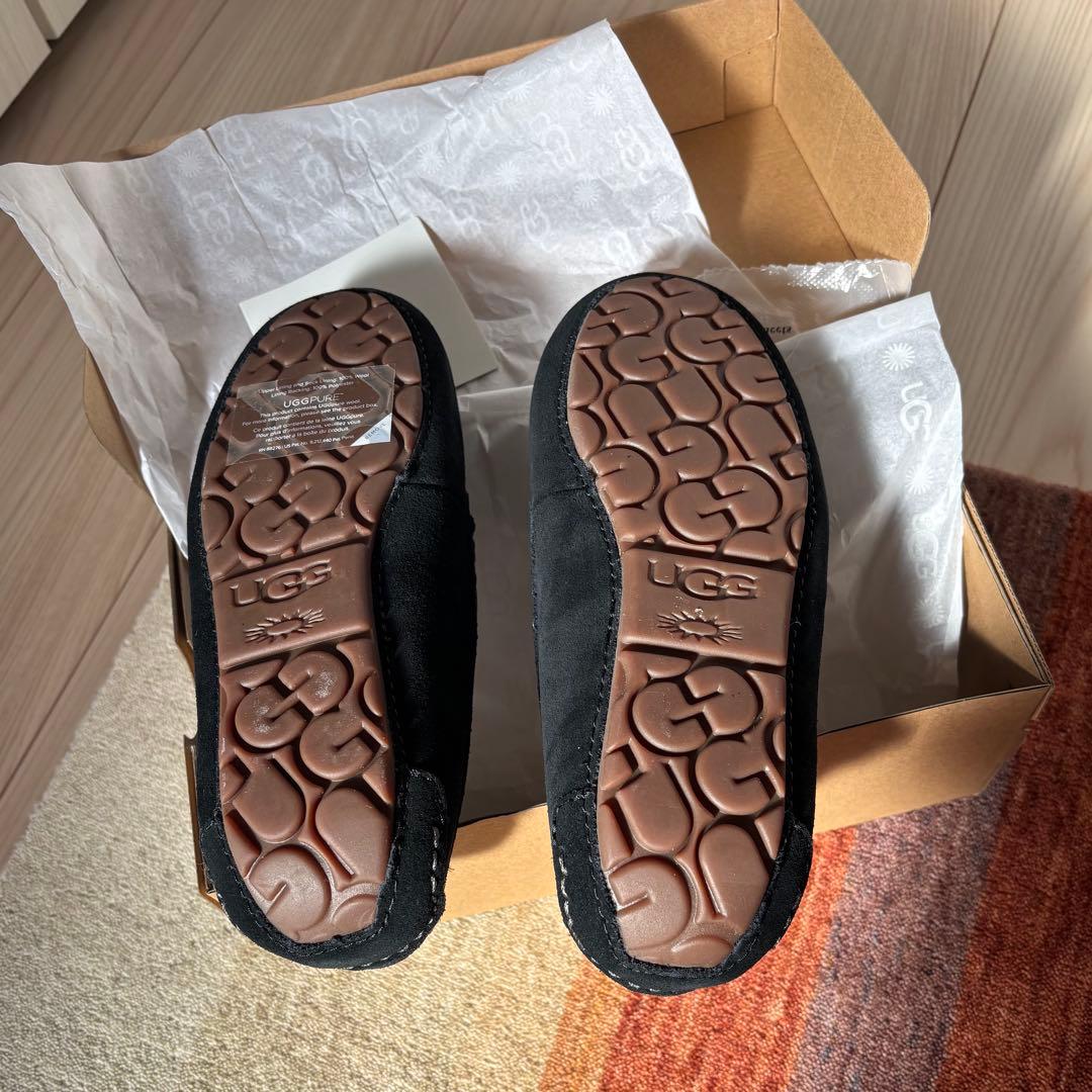 アグ　アンスレー　黒　22cm