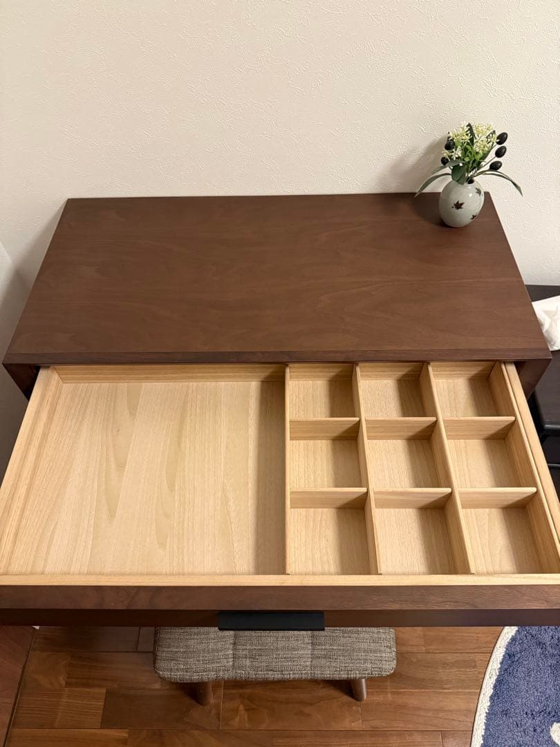 【ブージ】【美品】ニトリドレッサー（デスクのみ）