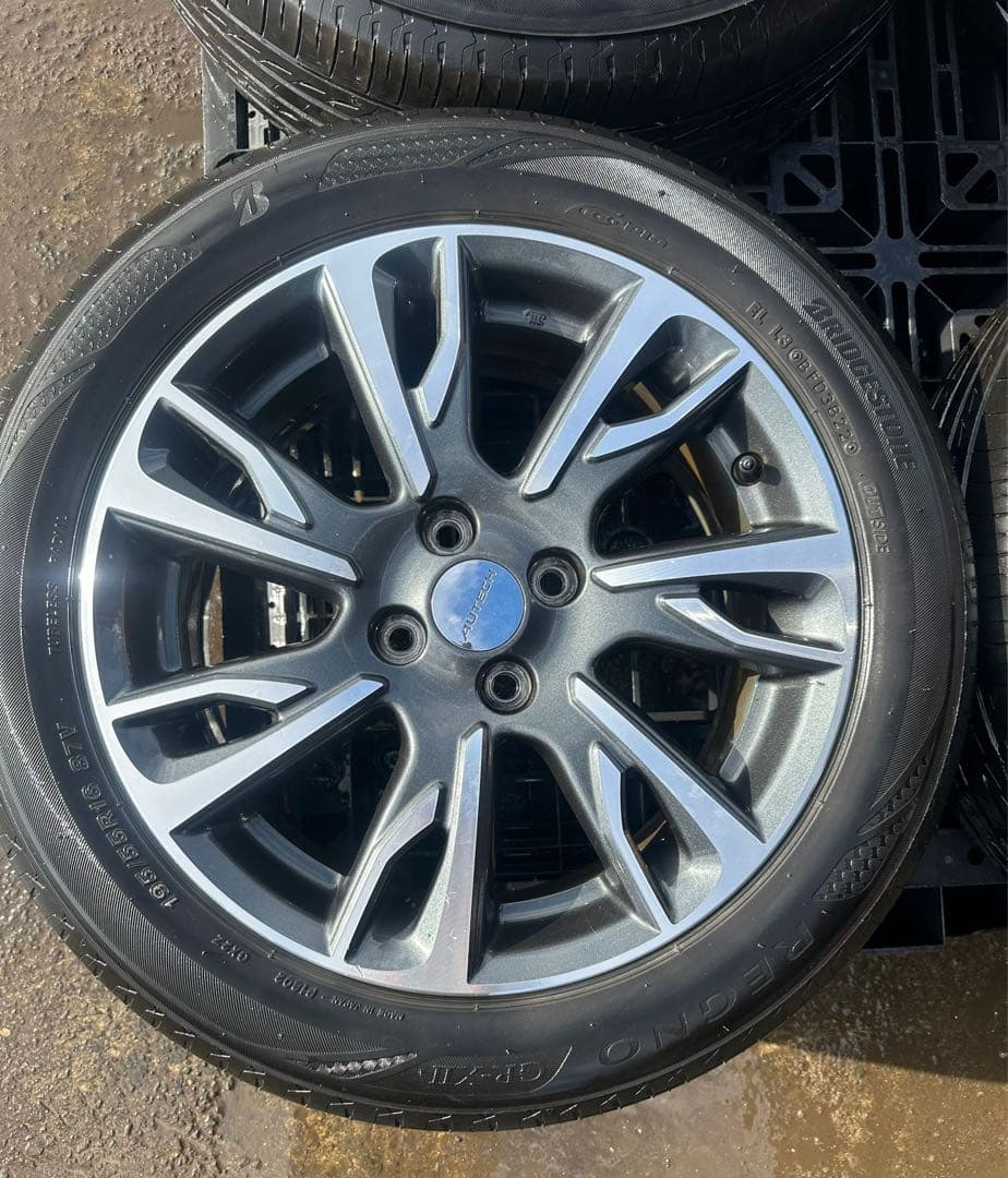 ノート HE12　AUTECH オーテックアルミホイールタイヤ4本セット