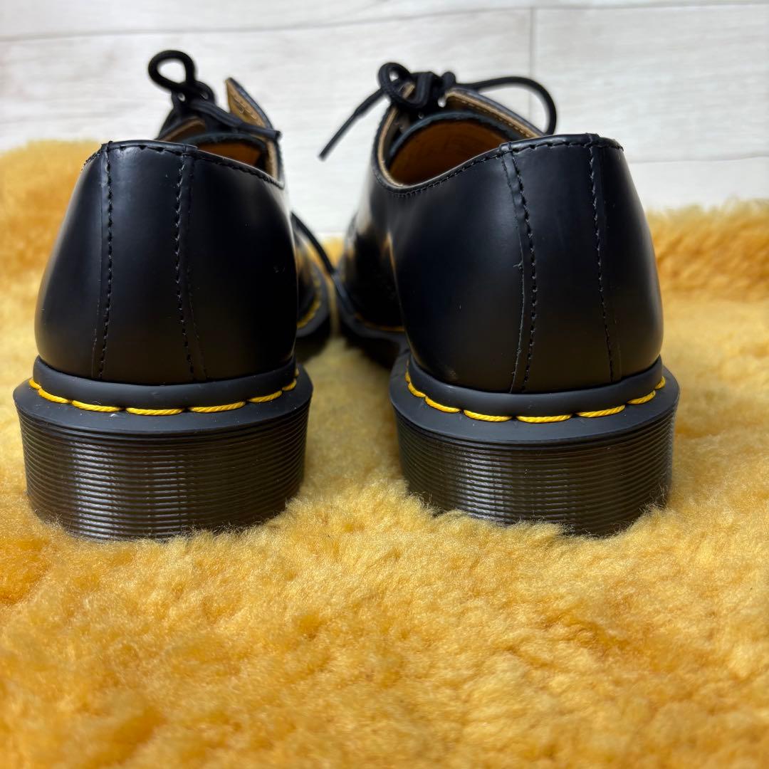 【Dr.Martens】ドクターマーチン　3ホール　11837 UK6