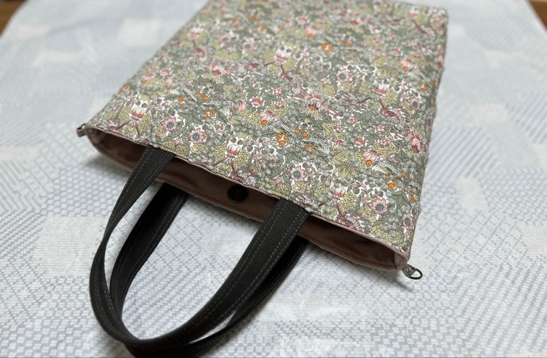 スマイル 様 strawberryThief