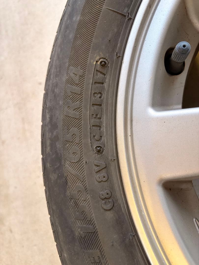 送料込み 155/65r 14インチ ダイハツホイールセット サマータイヤ