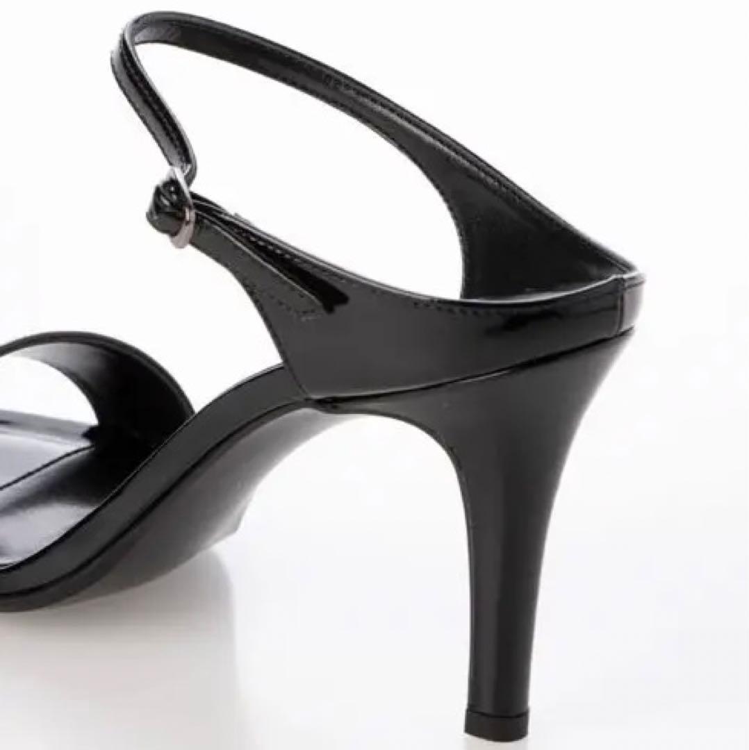 ダイアナ　ストラップ付きサンダル