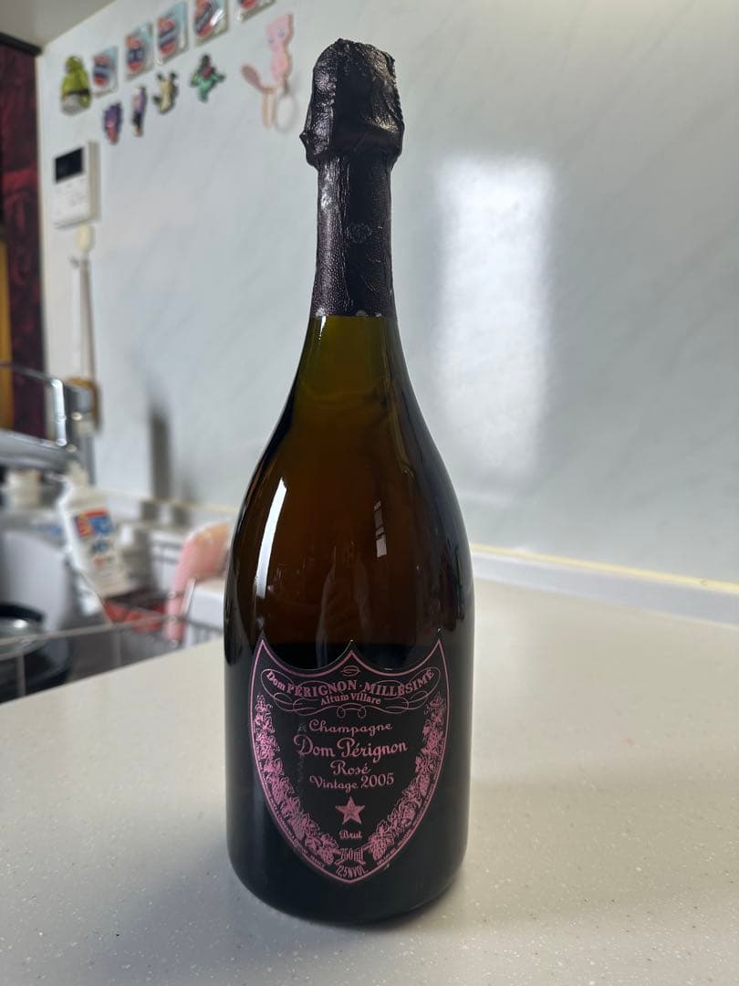 ドンペリニヨン　ロゼ　2005 シャンパン ボックス付き