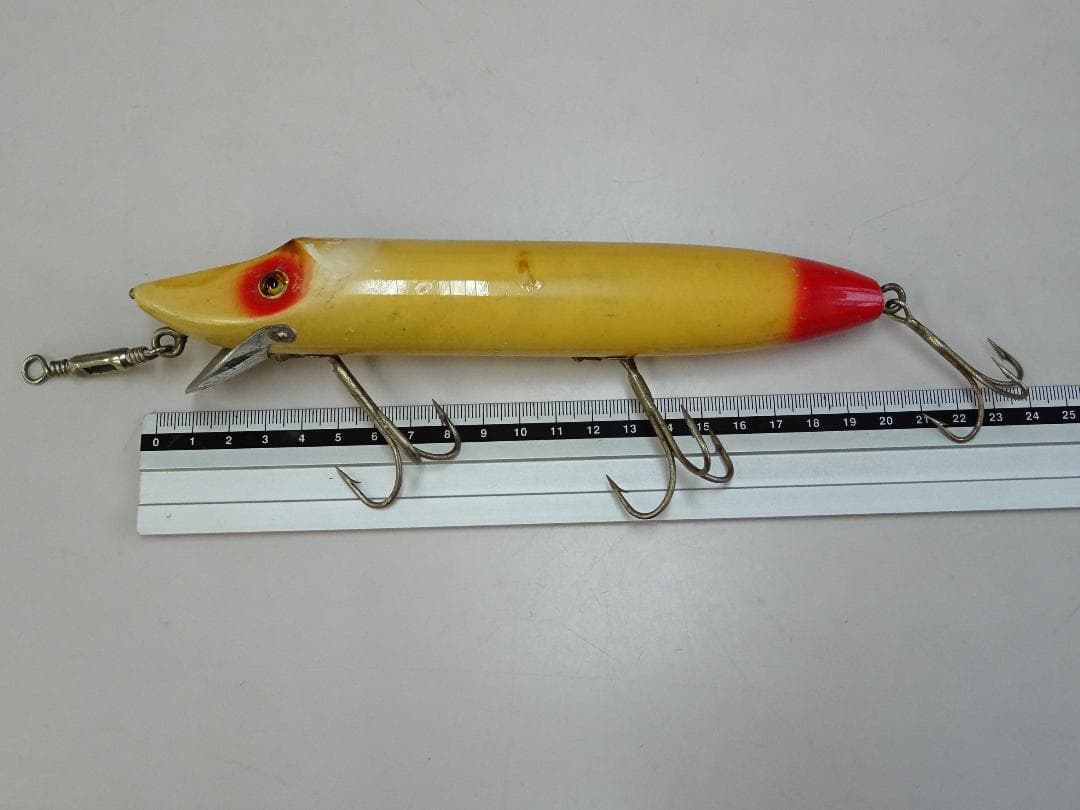 HEDDON MUSKY VAMP 8インチ R/W