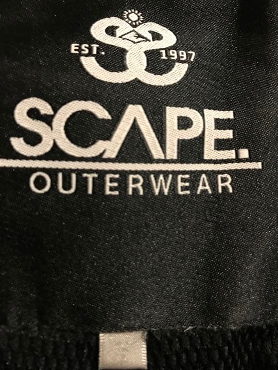 エスケープスノーボードウェア　トラックパンツ