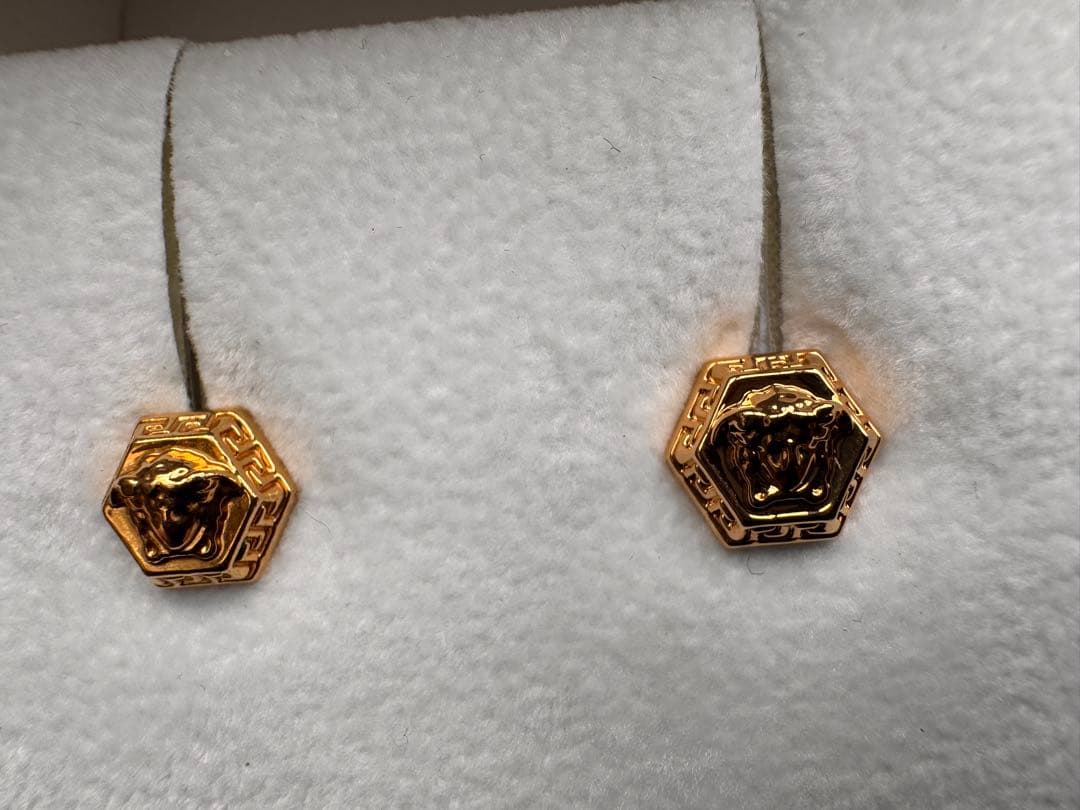 VERSACE ヴェルサーチ ピアス ゴールドメドューサ