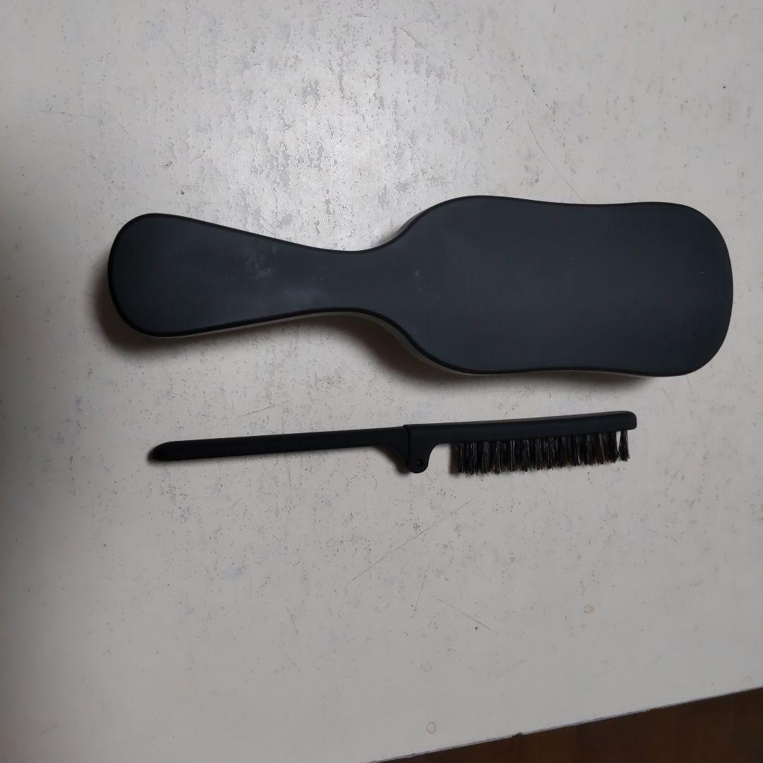 strainia Core Straight Brush 専用ボックス付き