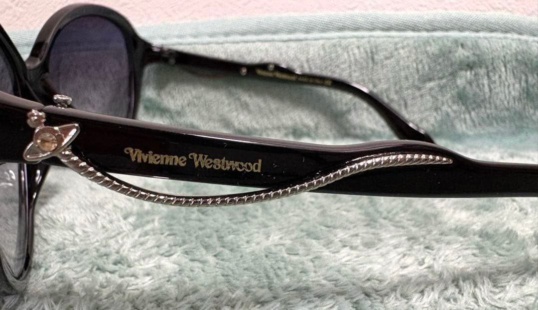 yochan☺︎美品☆ヴィヴィアンウエストウッド　サングラス