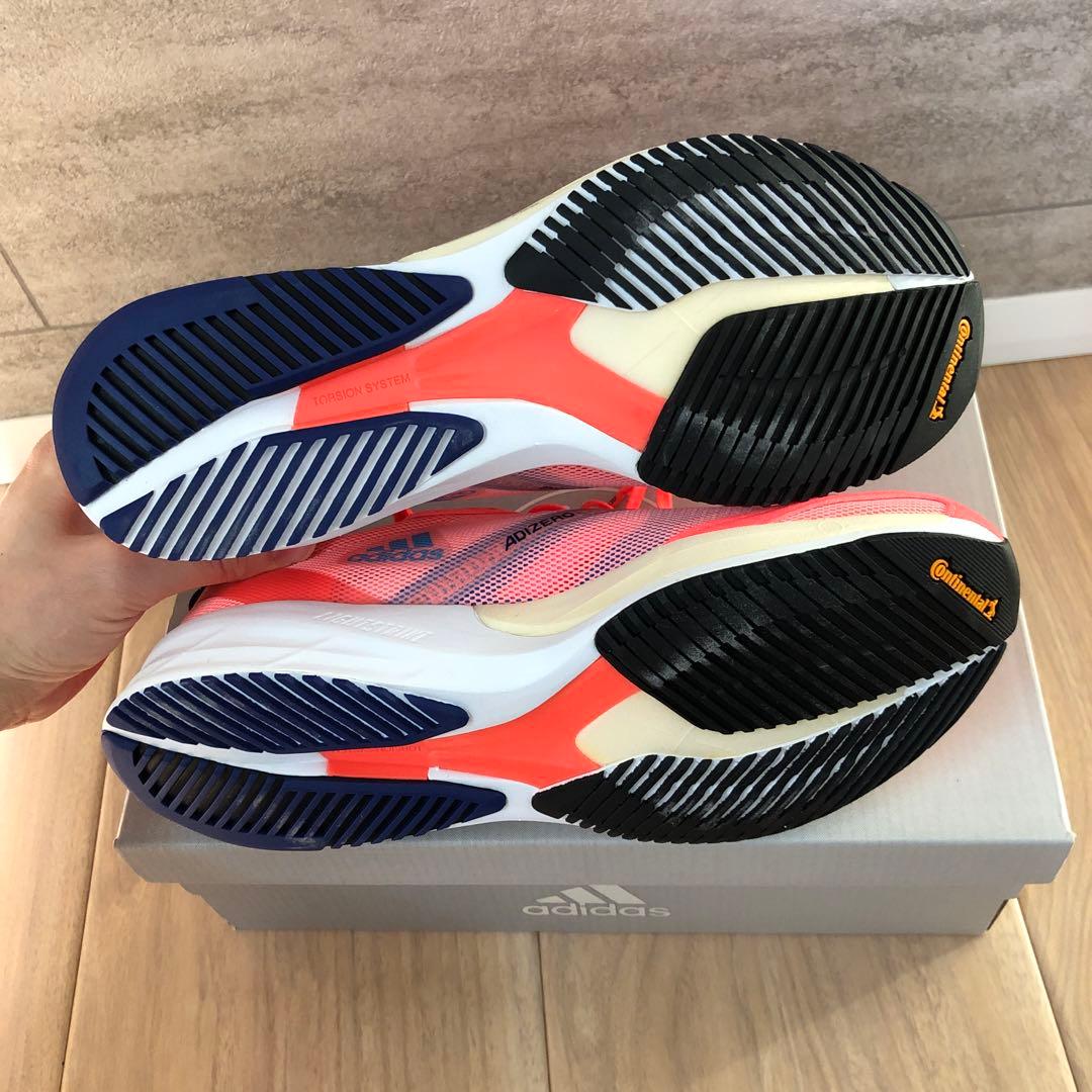 【新品未使用】adidasランニングシューズ 23cm