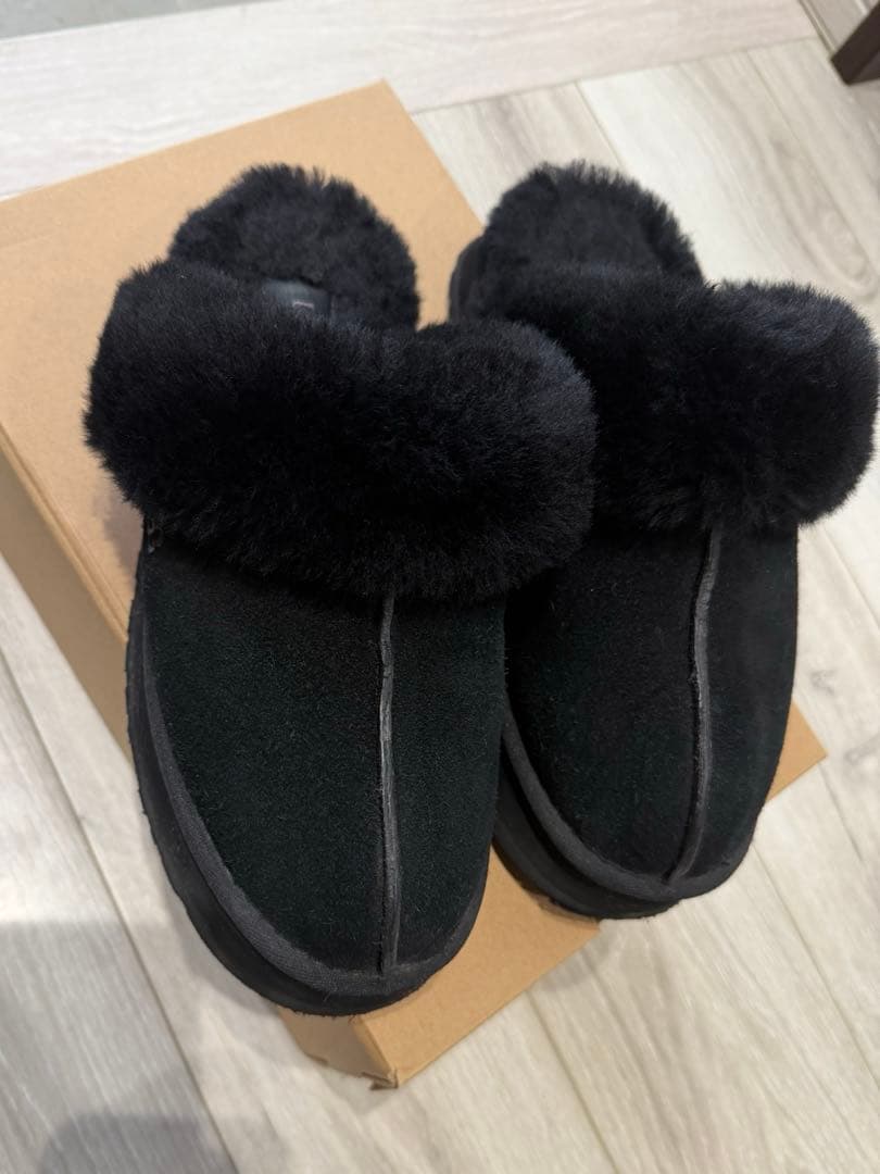 UGG アグ ディスケット ブラック 25cm USA8サイズ