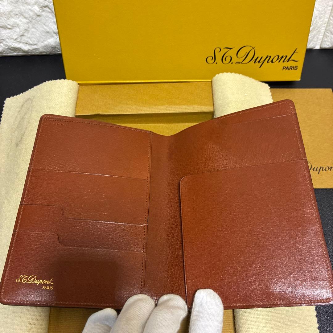S.T. D upont レザー パスポートケース パスポートカバー