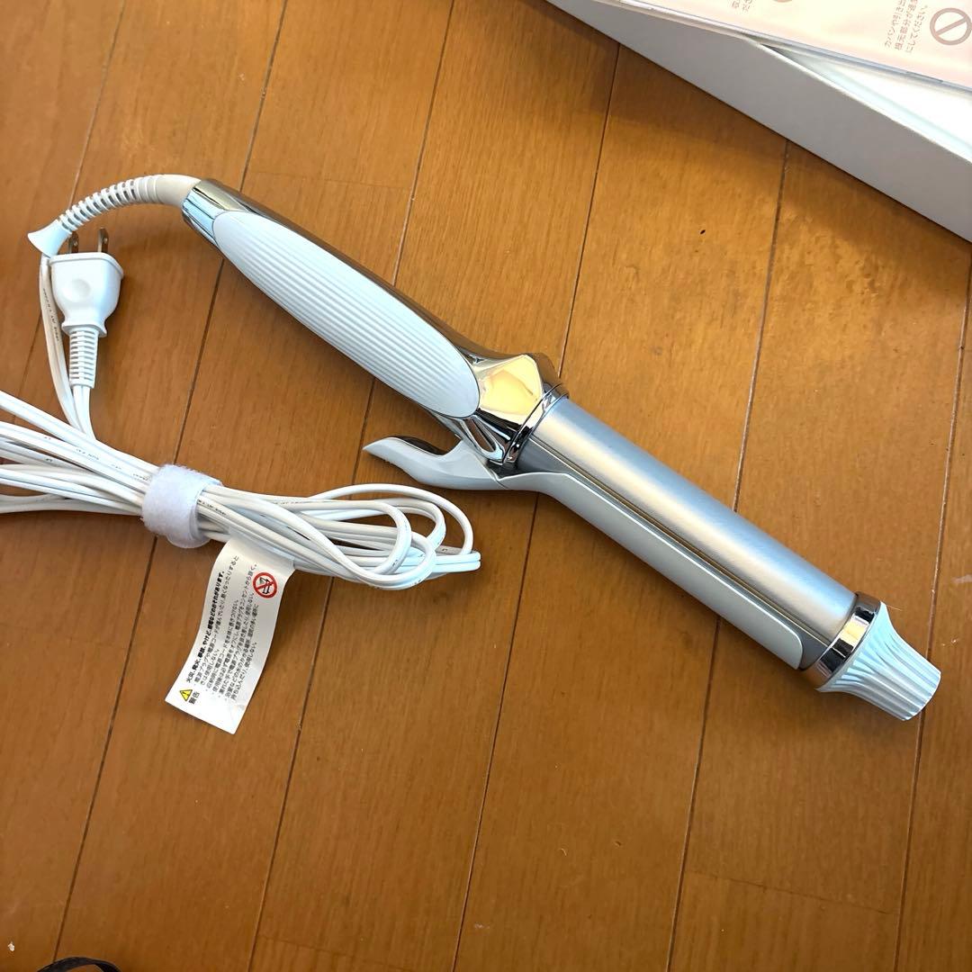 リファ ヘアアイロン カールアイロン32mm ReFa (箱付き)新品同様