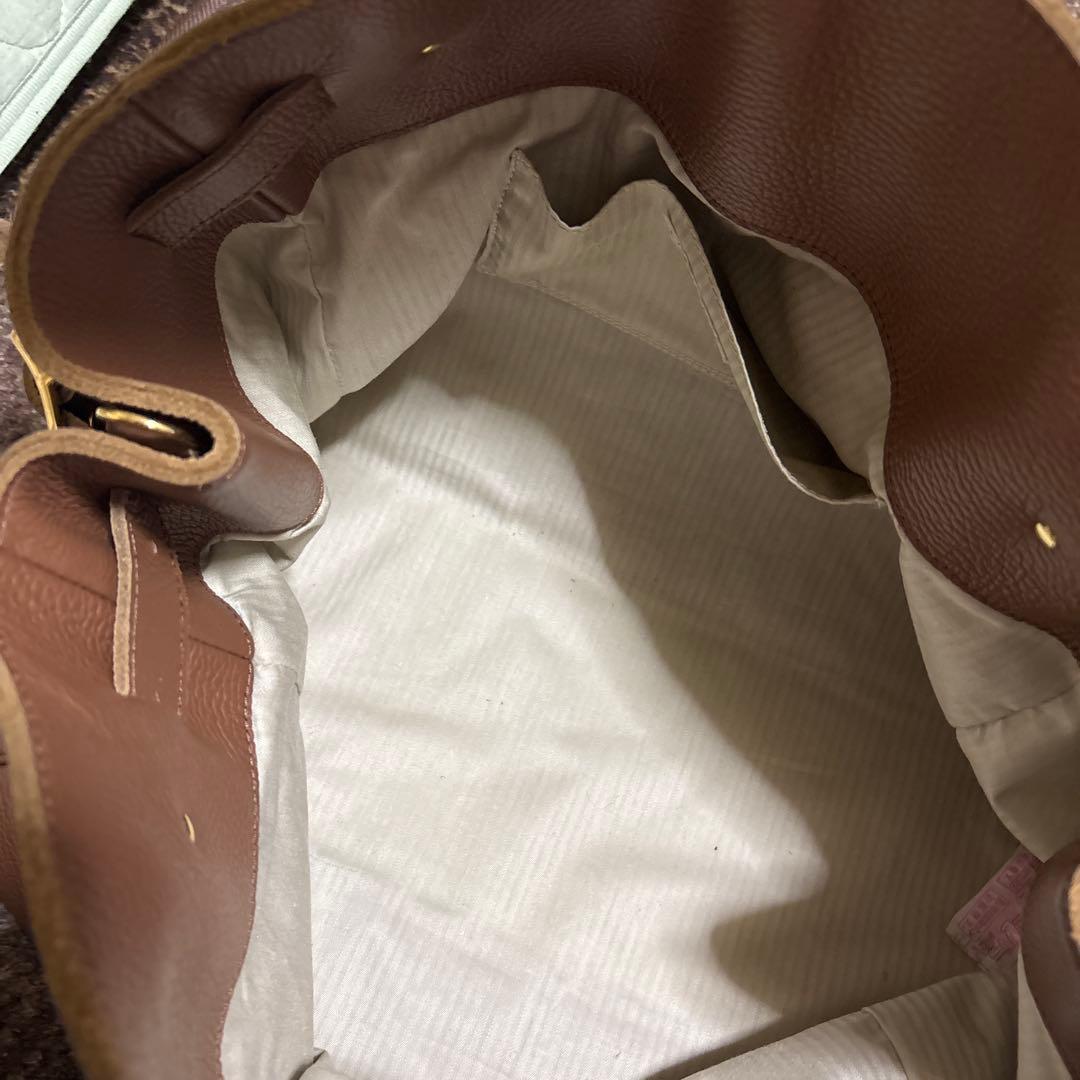 美品！YOUNG&OLSEN エンボスレザー ベルテッド トートバッグ