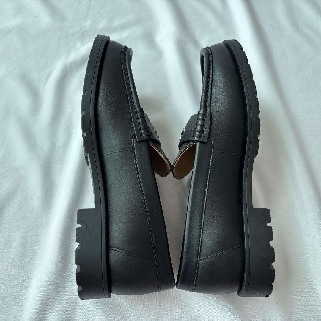 未使用 COACH コーチ シグネチャー ローファー お洒落 ブラック 23cm