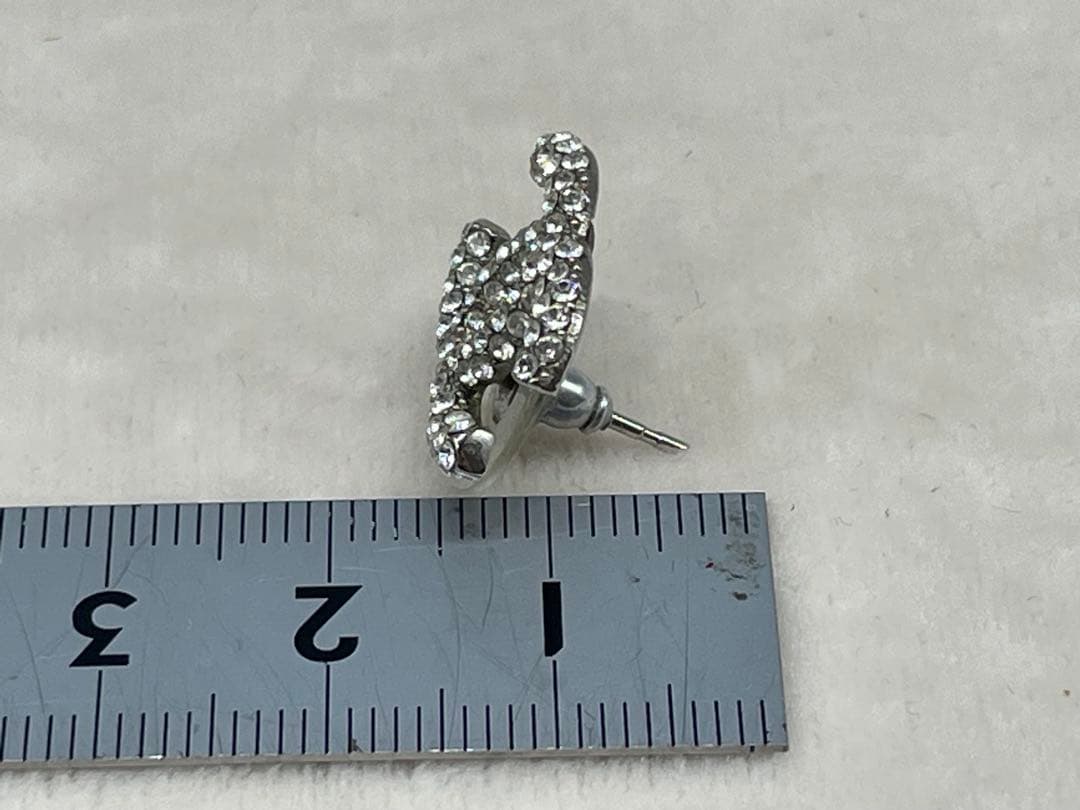 Chanel シャネル CC ロゴ スタッド ピアス クリスタル シルバー