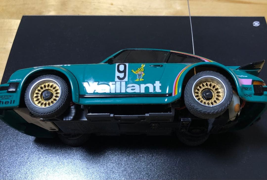 【ジャンク品】京商　ポルシェ934RSR シャーシセット