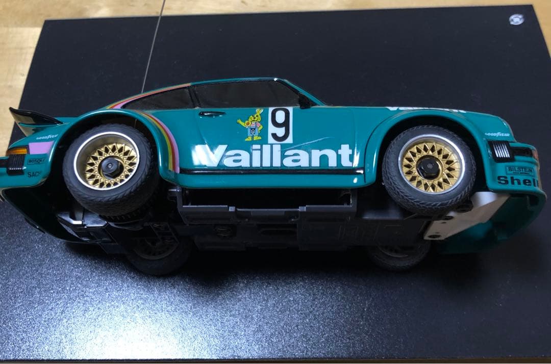 【ジャンク品】京商　ポルシェ934RSR シャーシセット
