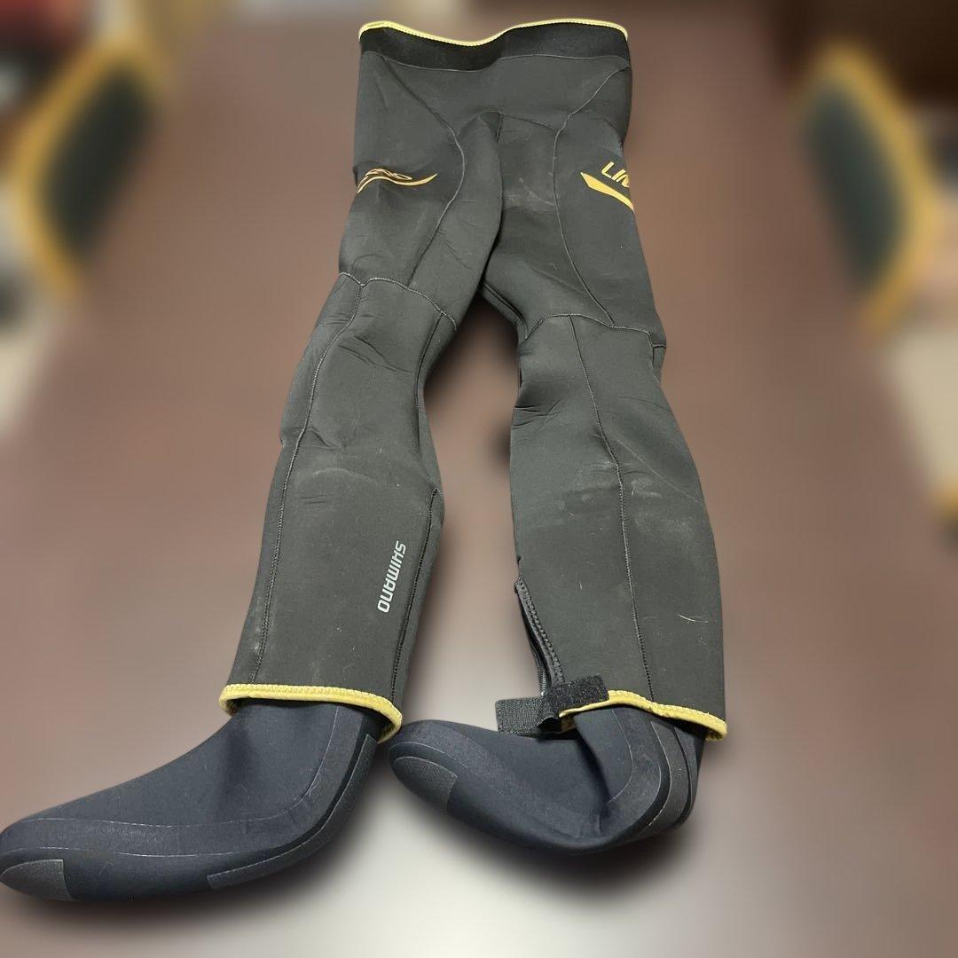 シマノ　LIMITED PRO ブラックタイツ　サイズLＢ