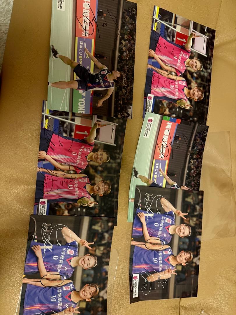 再春館製薬所志田千陽 松山奈未山口茜3選手直筆サイン色紙 缶バッジ トート生写真