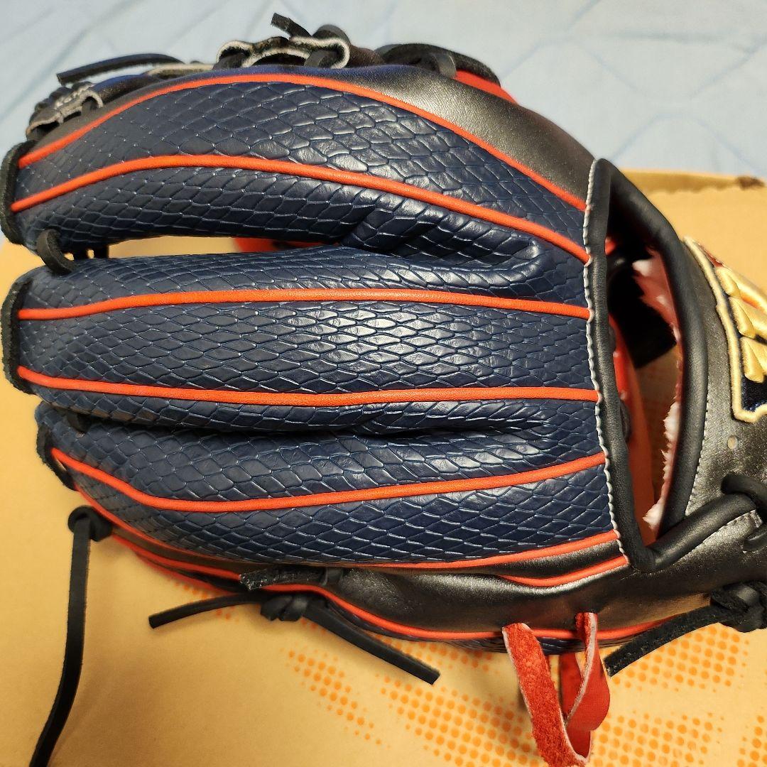 値下げ不可　ウィルソン86型内野手用　限定カラー