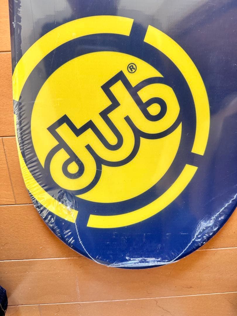 未使用 dub スノーボード (ボードのみ)黒/黄色120センチ位