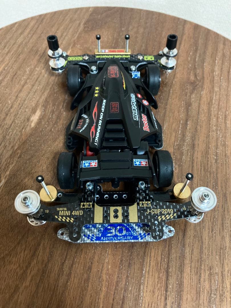 ネオVQS VZシャーシ　カスタム　ミニ四駆