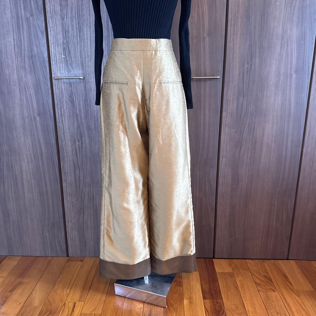 UN 3Dゴールド プリーツ ワイドパンツ36
