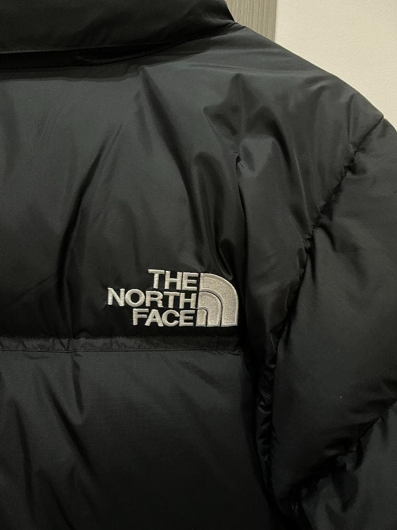 人気沸騰【M】ザノースフェイス ヌプシ 700fill ダウンジャケット