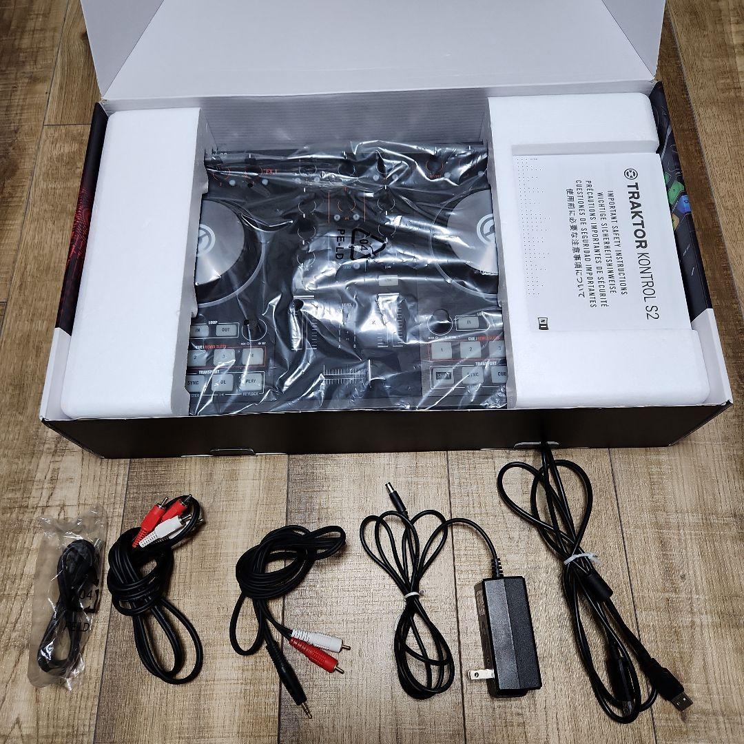 TRAKTOR KONTROL S2 MK2 PCDJコントローラー カバー付き