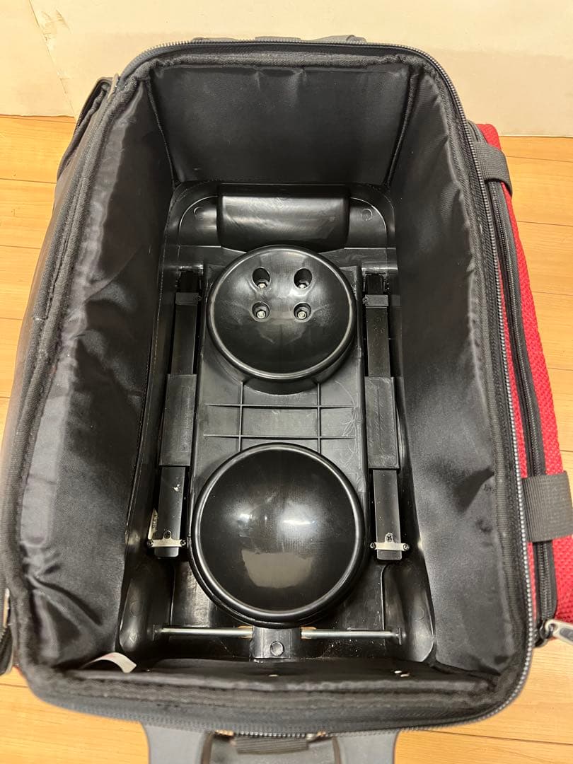 ABSボウリングバッグ及びシュウズ、ボーリン 2球　送料込み￼ 値段下げました