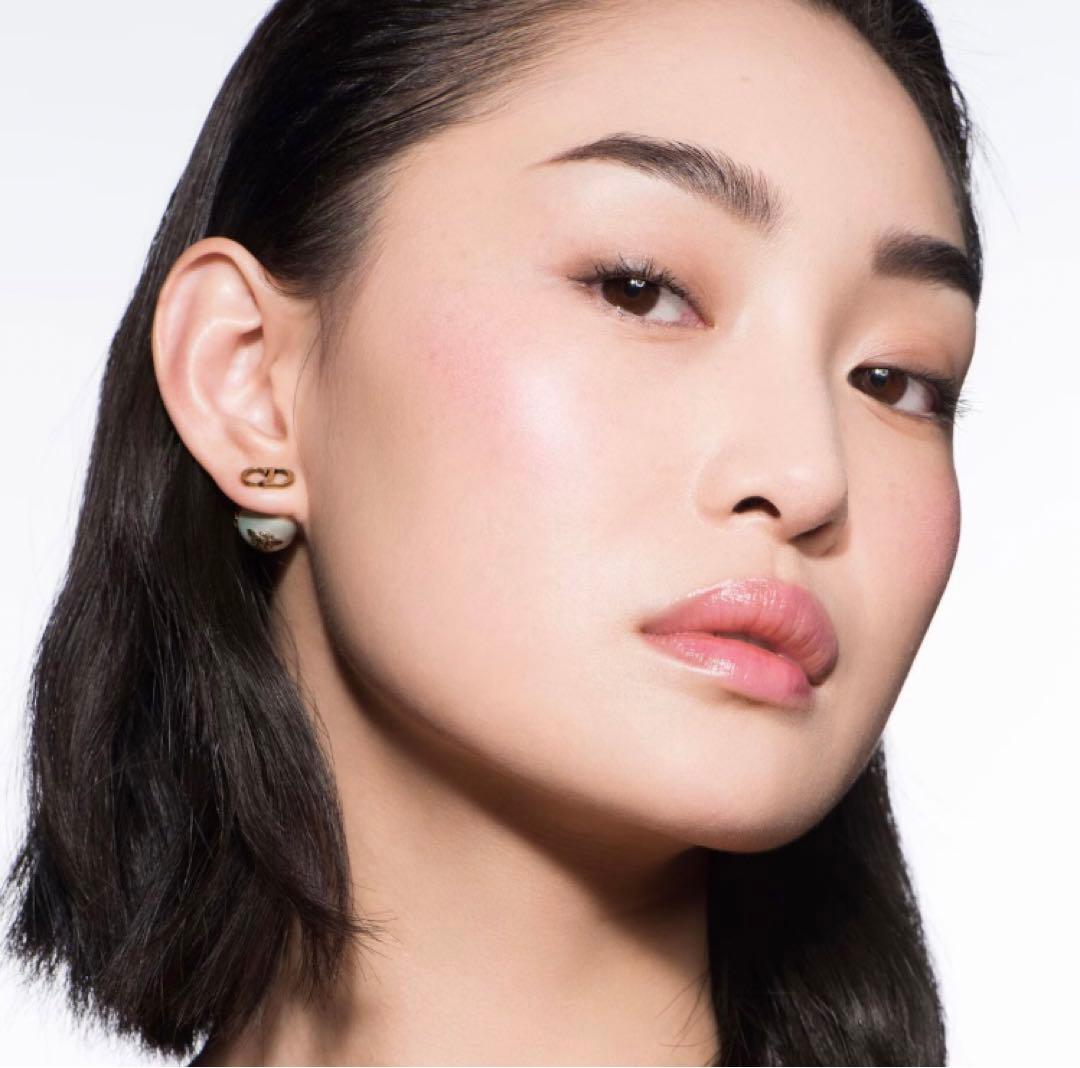 新品未使用　ディオール　212 チュチュ ホログラフィック