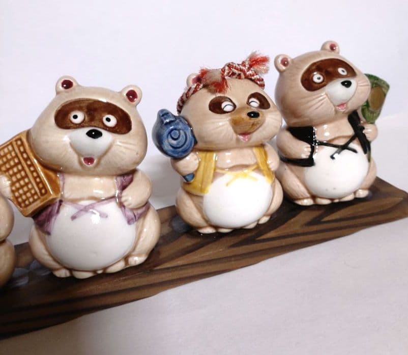 七福神たぬき ■ 七匹のたぬき 陶器製 置物 狸 昭和レトロ 日本 和風 伝統