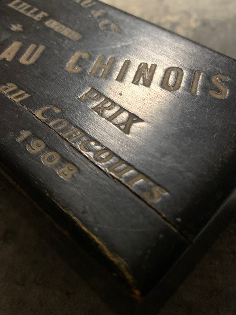 Ｄ.フランスアンティーク 糸メーカーの木箱と裁縫セット