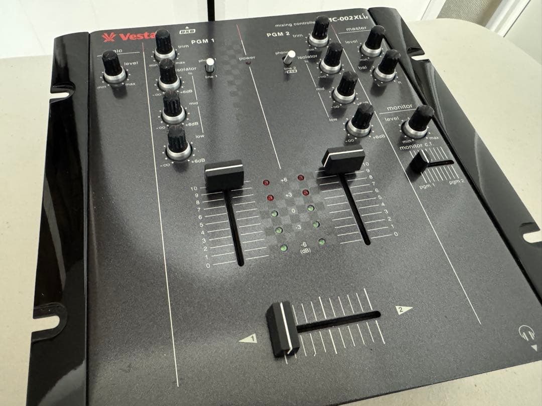 VESTAX ベスタクス　VMC-002XLu TUB DJミキサー
