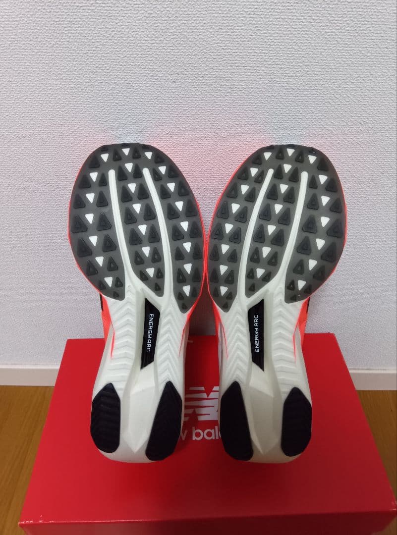 K*i様 FuelCell Supercomp elite v5 27.0cm