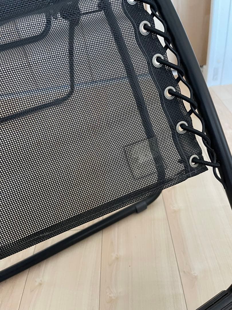 ラフマ　アウトドアチェア ブラック メッシュ　ドリンクホルダー付き