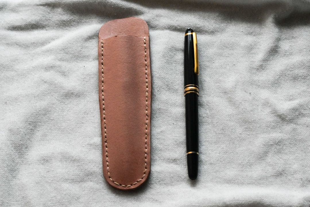 モンブラン　万年筆とレザーケースセット