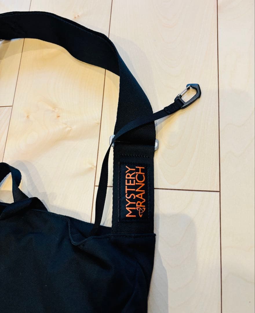 【美品】ミステリーランチ ビンドル20 ブラック　ショルダーバッグ